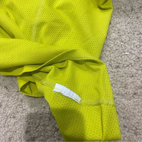 Arc’Teryx Men’s Lime Green / Yellow Performance Tech T-Shirt Size Small - Picture 10 of 11